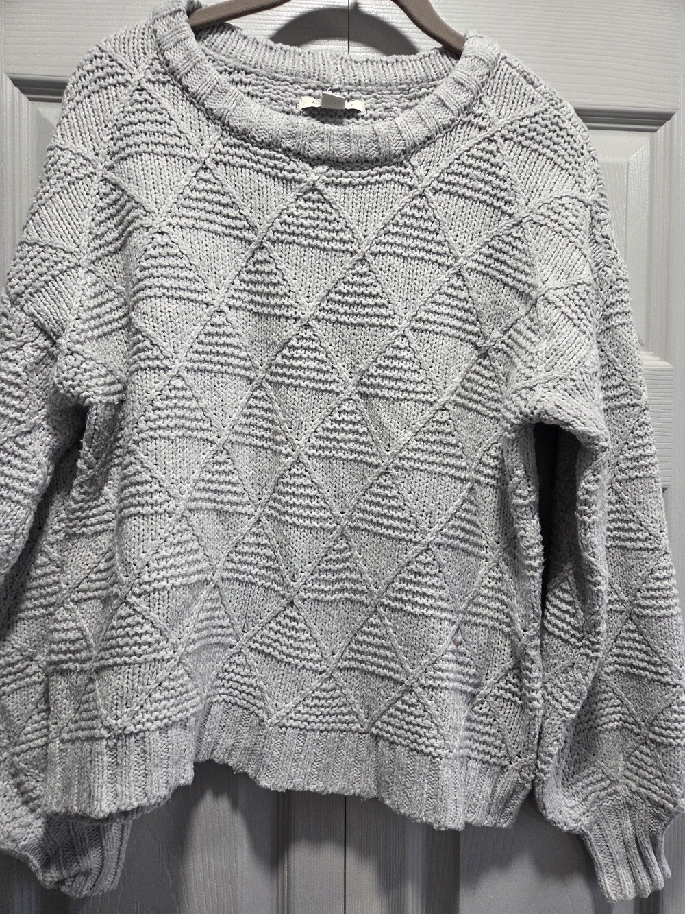 American Eagle Outfitters Light Gray Textured Crewneck Sweater